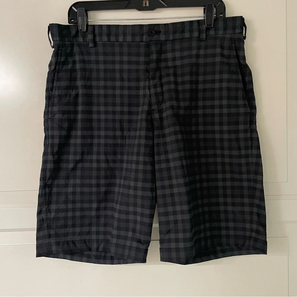 Nike men’s golf Dri Fit plaid shorts 15254 - Picture 1 of 9
